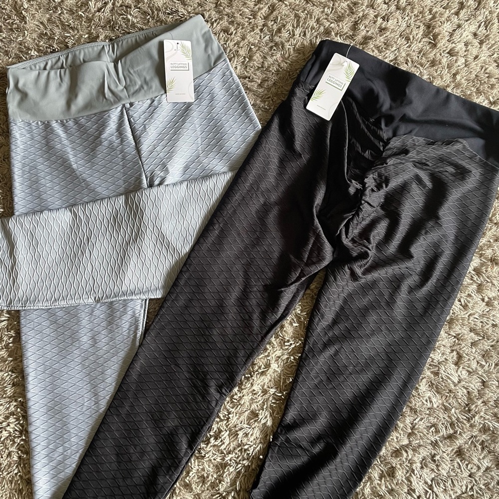 TikTok butt fitting leggings
